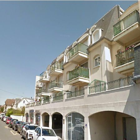 Cabourg - Hyper Centre, Plage Luaran gambar
