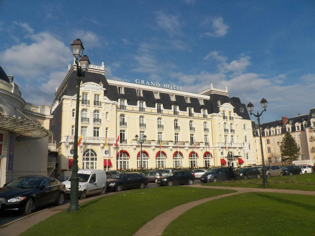 Cabourg - Hyper Centre, Plage Apartment Luaran gambar